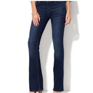 NY&Co New York & Company Curvy Bootcut Low Waist Jeans Size 14